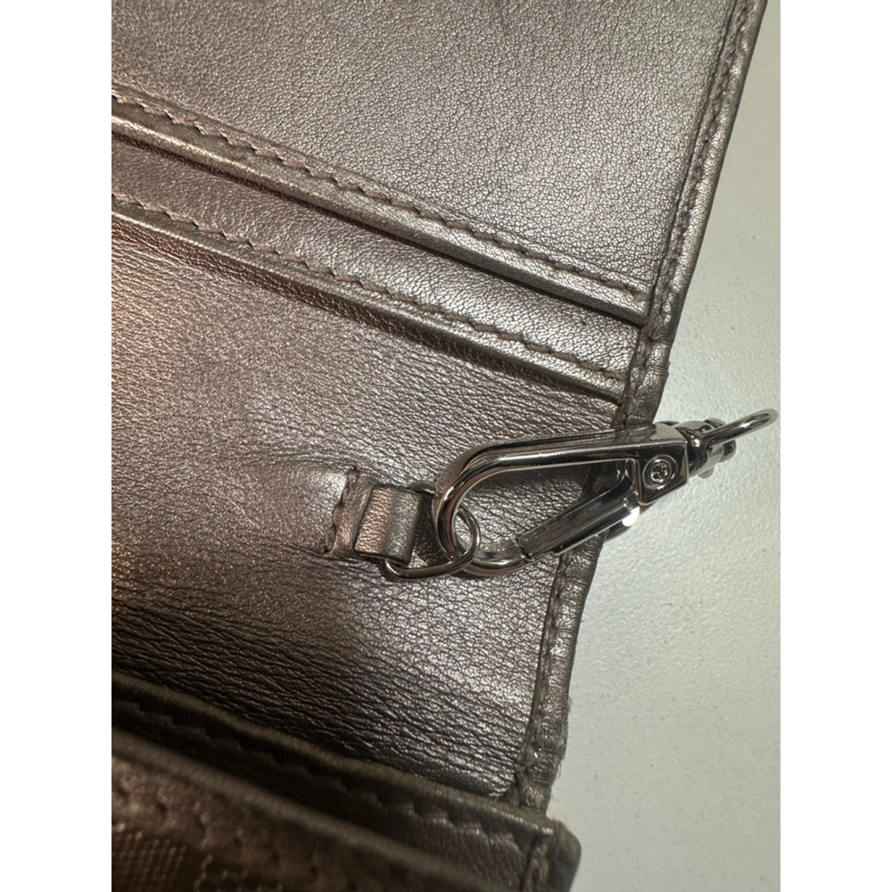 Women's Gucci Wallet on Chain Gold - Picture 11 of 13